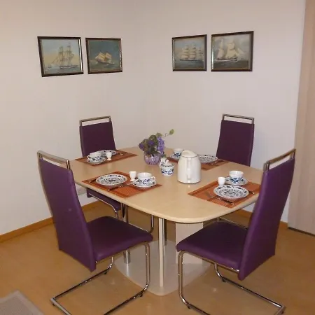 Ferienwohnung Käptn's Kajüte 37 * Greifswald
